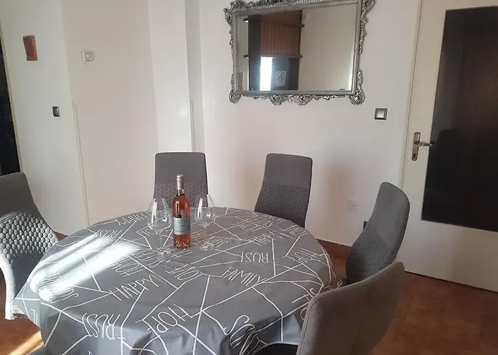 Apartment Prostran Niko - Idealan Za Veliku Obitelj Pula